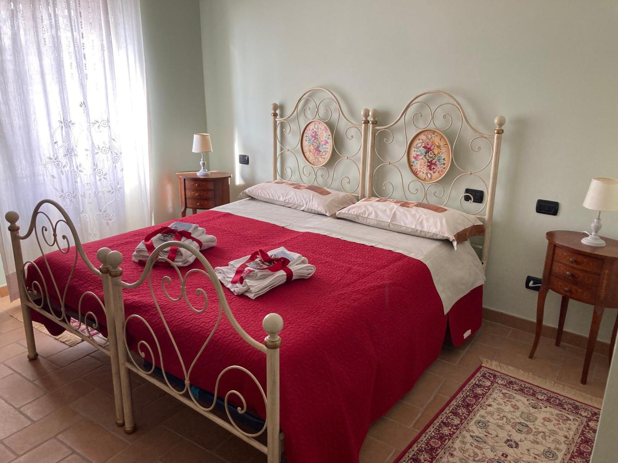 Bed and Breakfast La Terrazza Fio...Rita Ripa Exterior foto